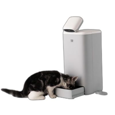 Automatic Tracking Smart Pet Companion Robot 110 Degree Vertical Rotation